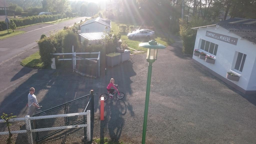 Camping De La Miniere Forges-les-Eaux Luaran gambar