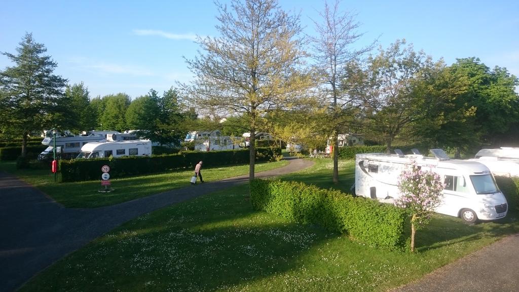 Camping De La Miniere Forges-les-Eaux Luaran gambar