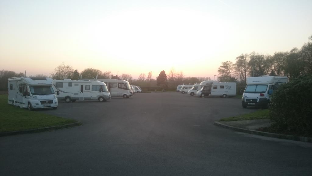 Camping De La Miniere Forges-les-Eaux Luaran gambar